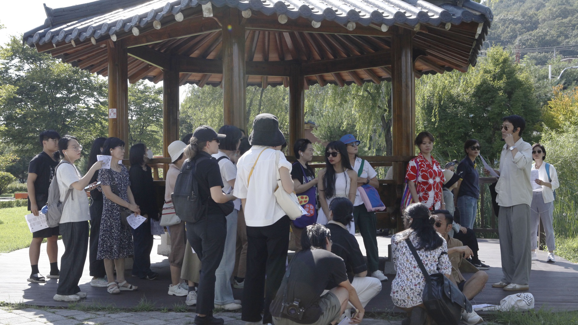 아이디어 뮤지엄 본초자오선 언컨퍼런스 토크 안내 배너
